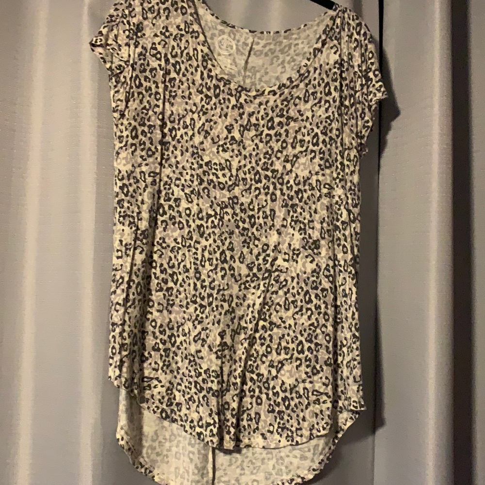 Cheetah Print Tee